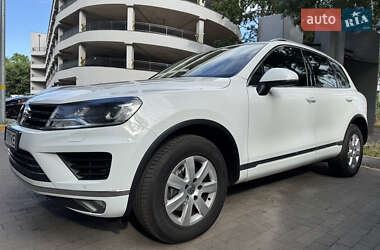 Внедорожник / Кроссовер Volkswagen Touareg 2017 в Одессе