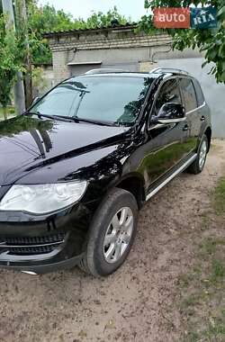 Внедорожник / Кроссовер Volkswagen Touareg 2009 в Путивле