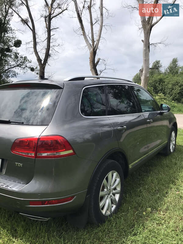 Внедорожник / Кроссовер Volkswagen Touareg 2011 в Львове фото 30 Внедорожник / Кроссовер Volkswagen Touareg 2011 в Львове