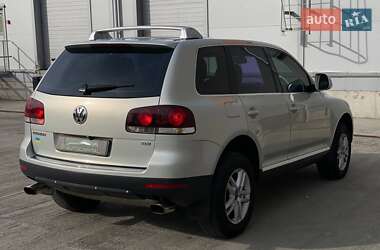 Внедорожник / Кроссовер Volkswagen Touareg 2007 в 