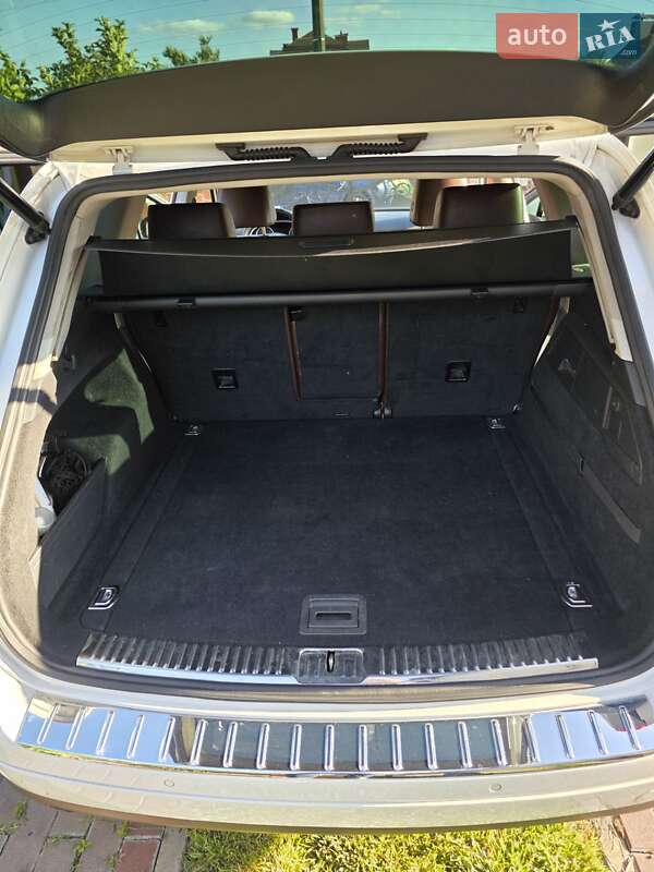 Внедорожник / Кроссовер Volkswagen Touareg 2013 в Киеве фото 17 Внедорожник / Кроссовер Volkswagen Touareg 2013 в Киеве