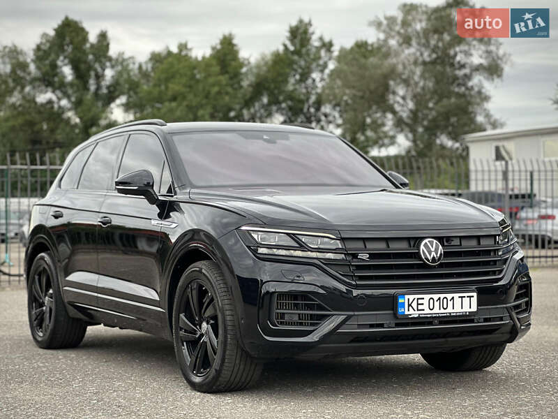 Внедорожник / Кроссовер Volkswagen Touareg 2020 в Киеве