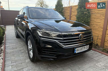 Внедорожник / Кроссовер Volkswagen Touareg 2019 в Нежине