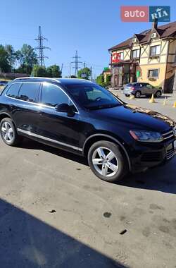 Внедорожник / Кроссовер Volkswagen Touareg 2012 в Хмельницком