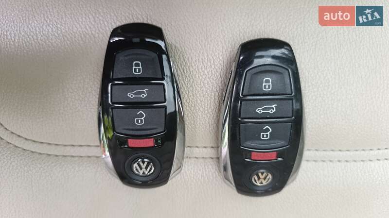 Внедорожник / Кроссовер Volkswagen Touareg 2014 в Киеве фото 31 Внедорожник / Кроссовер Volkswagen Touareg 2014 в Киеве