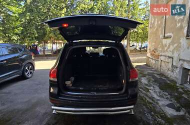 Позашляховик / Кросовер Volkswagen Touareg 2003 в 