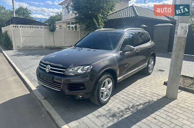 Позашляховик / Кросовер Volkswagen Touareg 2013 в Миколаєві