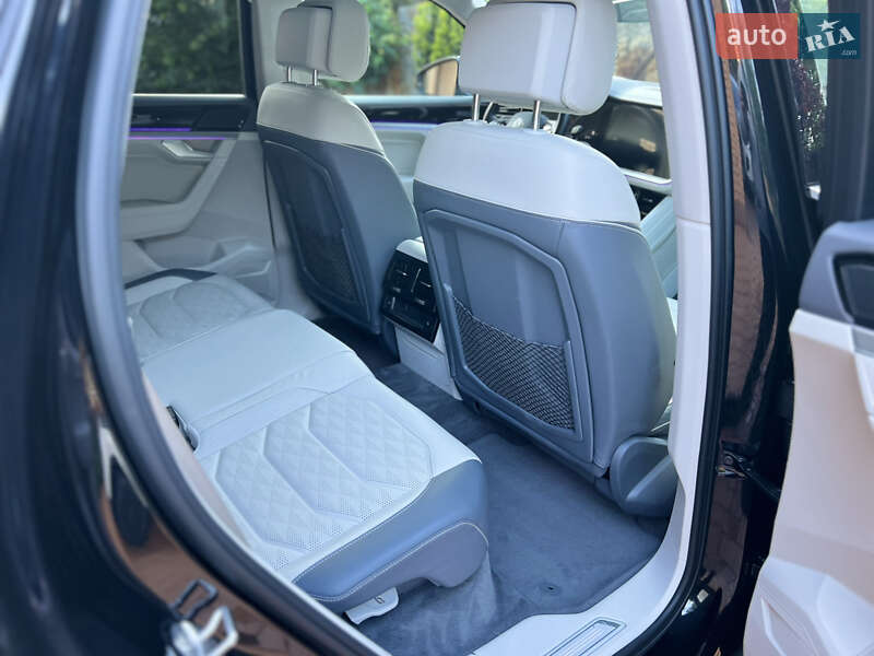 Внедорожник / Кроссовер Volkswagen Touareg 2021 в Виннице