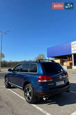 Позашляховик / Кросовер Volkswagen Touareg 2003 в 
