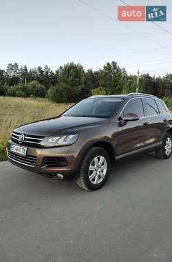 Позашляховик / Кросовер Volkswagen Touareg 2012 в Львові