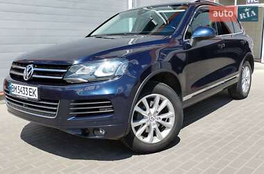 Позашляховик / Кросовер Volkswagen Touareg 2010 в Сумах