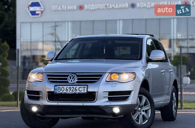 Внедорожник / Кроссовер Volkswagen Touareg 2007 в Черновцах