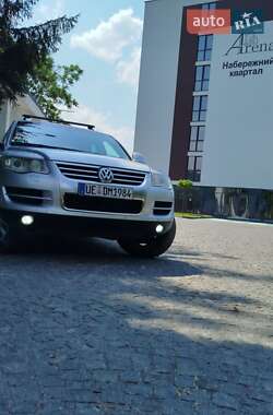 Позашляховик / Кросовер Volkswagen Touareg 2008 в Сваляві