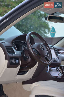 Внедорожник / Кроссовер Volkswagen Touareg 2012 в 