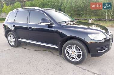 Внедорожник / Кроссовер Volkswagen Touareg 2008 в Вараше