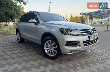 Внедорожник / Кроссовер Volkswagen Touareg 2012 в 