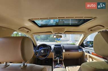 Внедорожник / Кроссовер Volkswagen Touareg 2009 в 