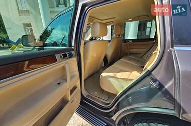 Внедорожник / Кроссовер Volkswagen Touareg 2009 в 