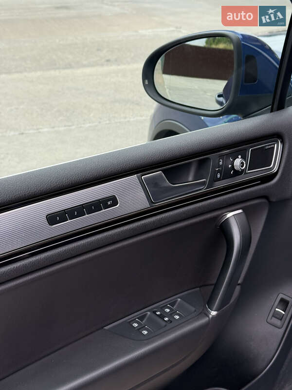 Внедорожник / Кроссовер Volkswagen Touareg 2017 в Жидачове