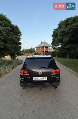 Внедорожник / Кроссовер Volkswagen Touareg 2007 в 