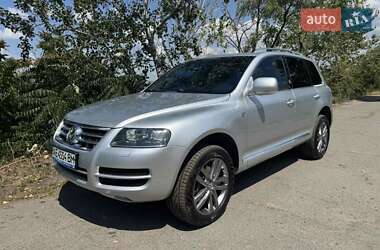 Внедорожник / Кроссовер Volkswagen Touareg 2007 в Днепре