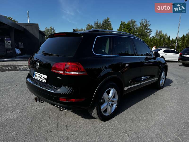 Внедорожник / Кроссовер Volkswagen Touareg 2012 в Ивано-Франковске