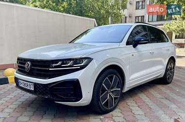 Позашляховик / Кросовер Volkswagen Touareg 2023 в 