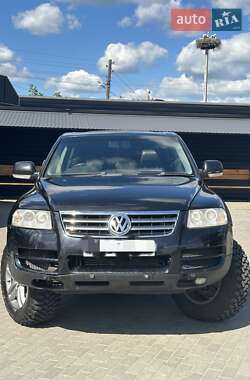Внедорожник / Кроссовер Volkswagen Touareg 2006 в Полтаве