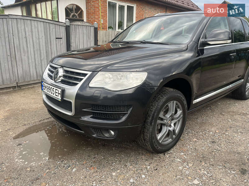 Внедорожник / Кроссовер Volkswagen Touareg 2008 в Ахтырке