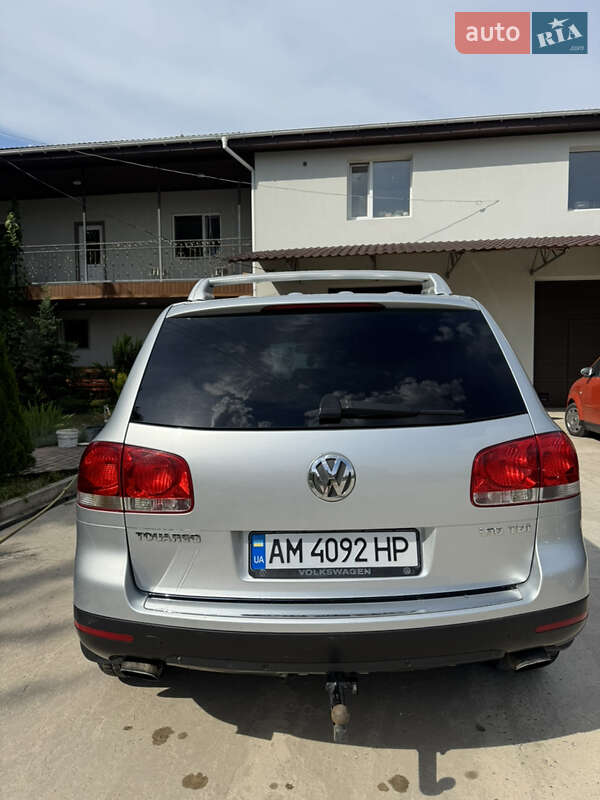 Позашляховик / Кросовер Volkswagen Touareg 2004 в Бердичеві