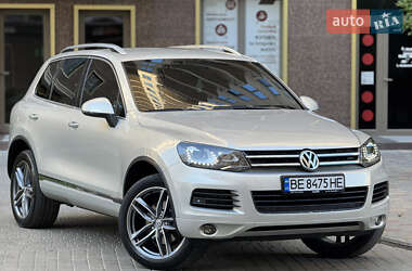 Внедорожник / Кроссовер Volkswagen Touareg 2012 в Одессе