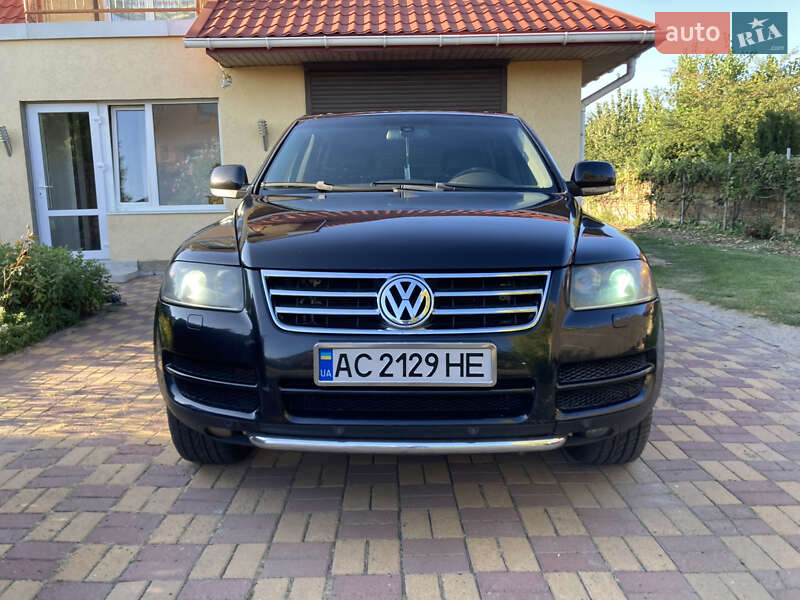 Позашляховик / Кросовер Volkswagen Touareg 2006 в Луцьку