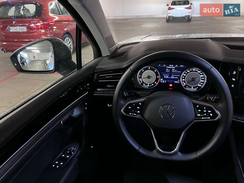 Внедорожник / Кроссовер Volkswagen Touareg 2021 в Ивано-Франковске