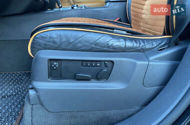 Внедорожник / Кроссовер Volkswagen Touareg 2006 в 