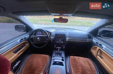 Внедорожник / Кроссовер Volkswagen Touareg 2006 в 