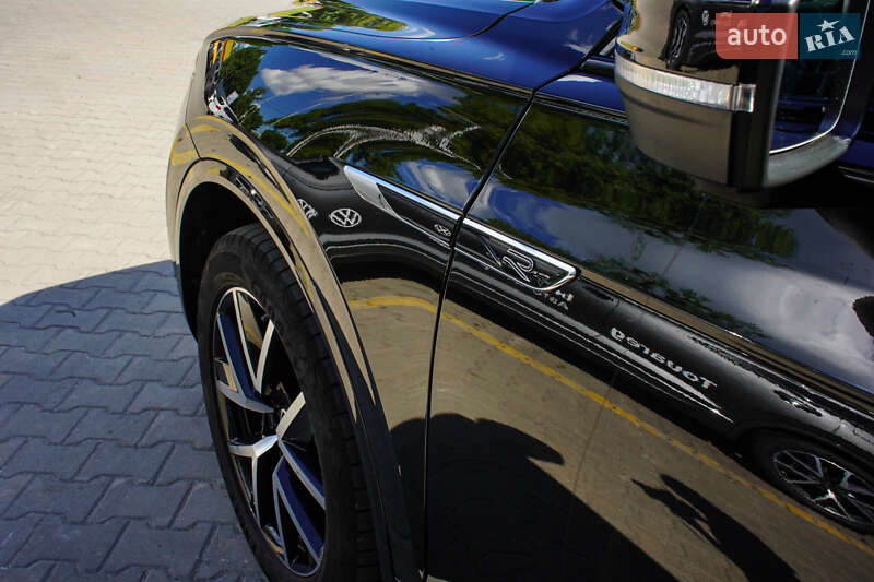 Позашляховик / Кросовер Volkswagen Touareg 2023 в Житомирі