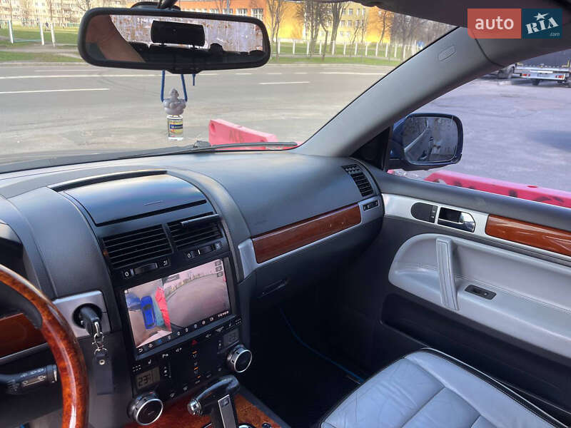 Позашляховик / Кросовер Volkswagen Touareg 2006 в Луцьку