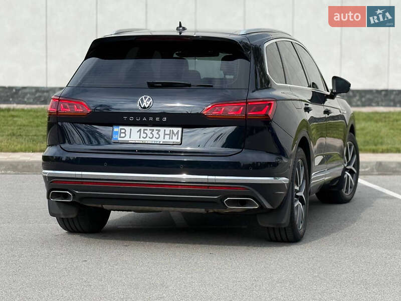 Внедорожник / Кроссовер Volkswagen Touareg 2022 в Киеве