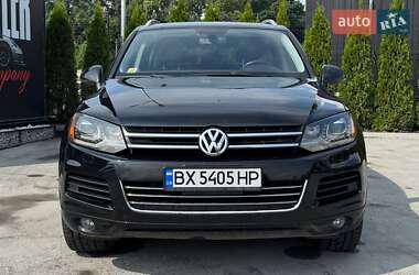 Внедорожник / Кроссовер Volkswagen Touareg 2011 в 