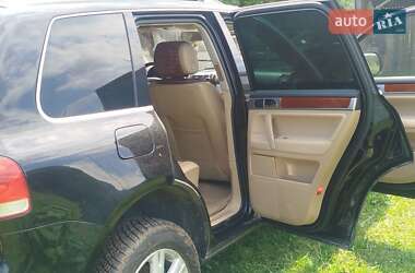 Позашляховик / Кросовер Volkswagen Touareg 2006 в Порогах