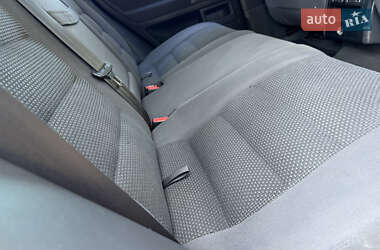 Внедорожник / Кроссовер Volkswagen Touareg 2010 в 