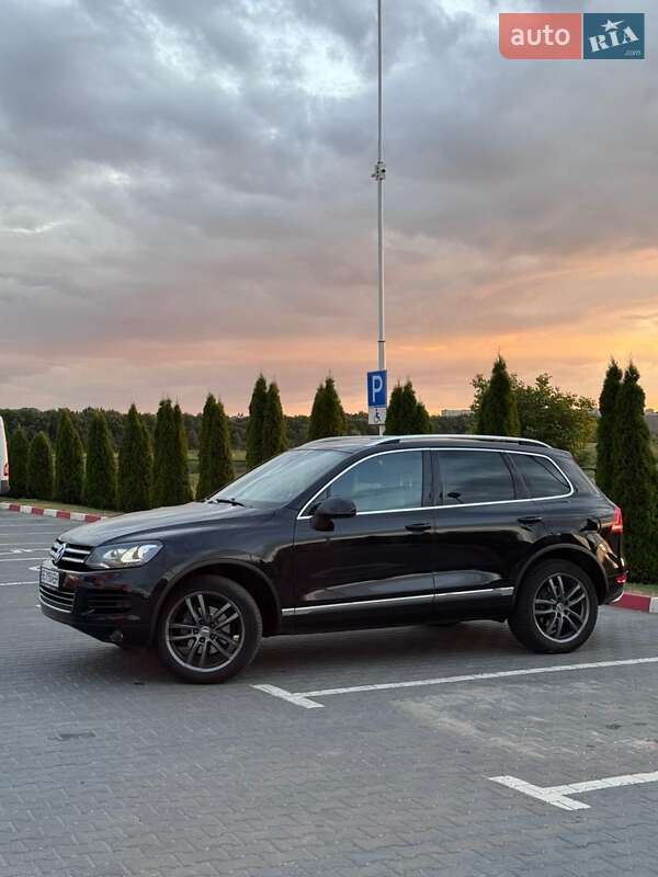 Внедорожник / Кроссовер Volkswagen Touareg 2011 в Черновцах фото 4 Внедорожник / Кроссовер Volkswagen Touareg 2011 в Черновцах