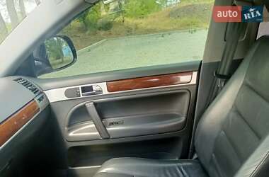 Позашляховик / Кросовер Volkswagen Touareg 2008 в 