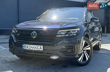Позашляховик / Кросовер Volkswagen Touareg 2021 в Хмельницькому