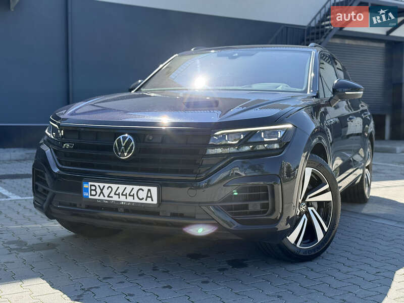 Позашляховик / Кросовер Volkswagen Touareg 2021 в Хмельницькому
