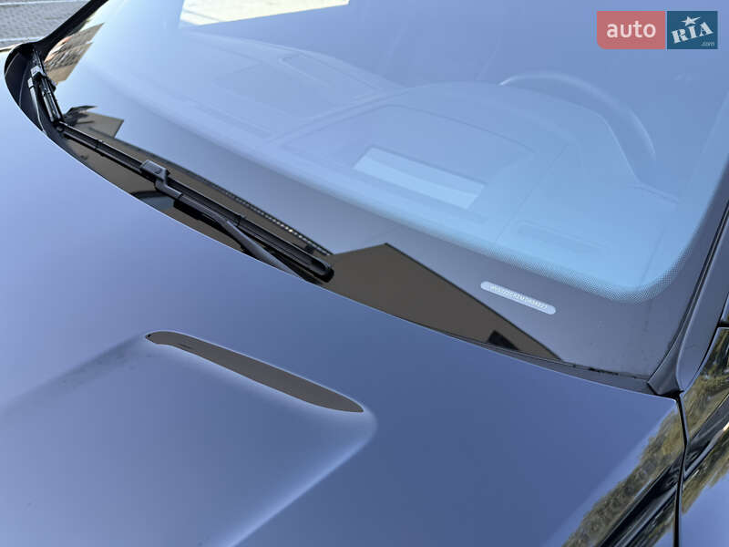 Позашляховик / Кросовер Volkswagen Touareg 2021 в Хмельницькому