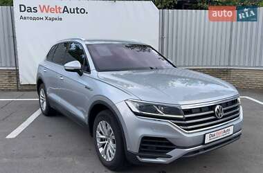 Внедорожник / Кроссовер Volkswagen Touareg 2019 в Харькове