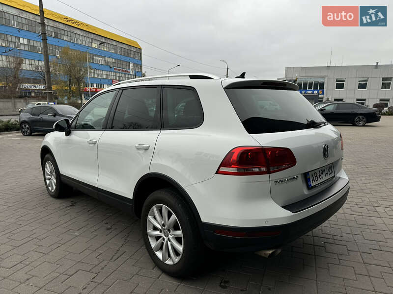 Внедорожник / Кроссовер Volkswagen Touareg 2017 в Виннице