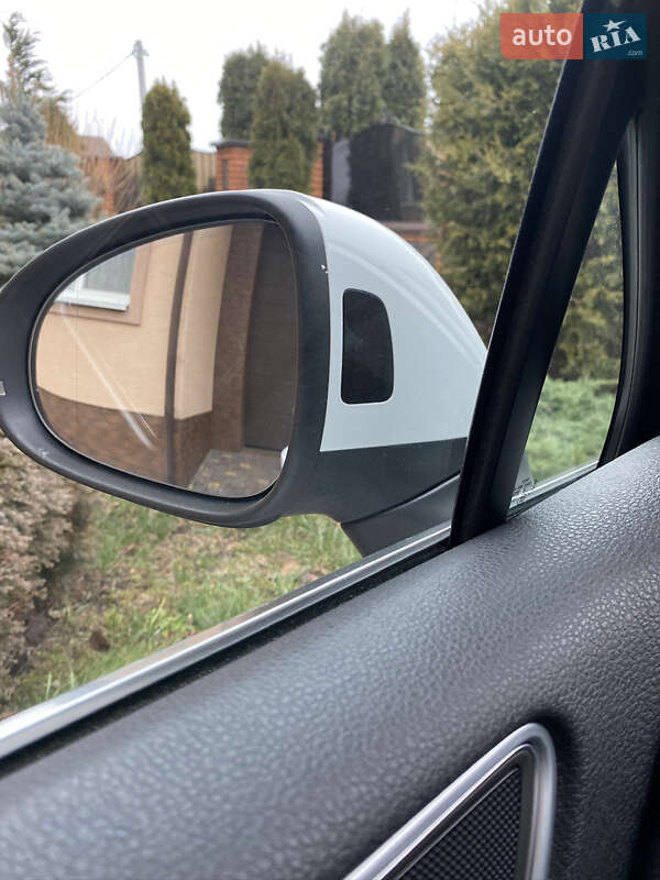 Позашляховик / Кросовер Volkswagen Touareg 2014 в Білій Церкві фото 41 Позашляховик / Кросовер Volkswagen Touareg 2014 в Білій Церкві