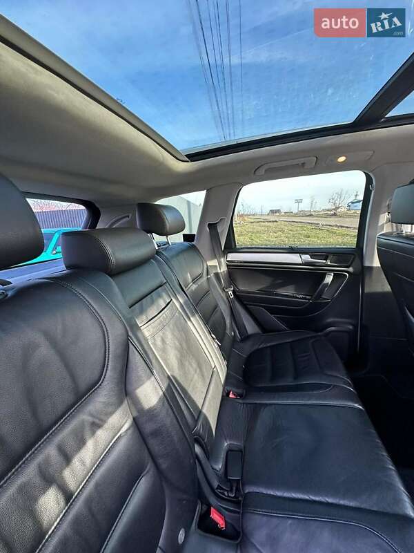 Внедорожник / Кроссовер Volkswagen Touareg 2013 в Умани фото 16 Внедорожник / Кроссовер Volkswagen Touareg 2013 в Умани